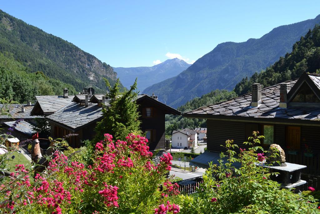 Maison Du Tata Antey-Saint-Andre Bagian luar foto