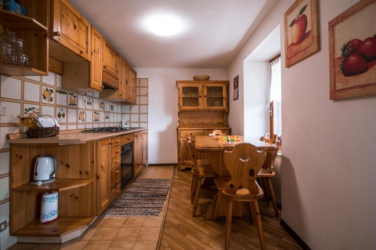 Maison Du Tata Antey-Saint-Andre Bagian luar foto